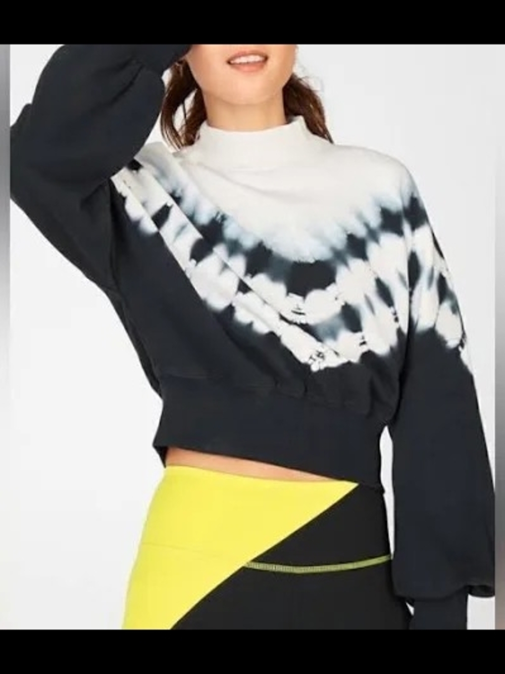Tie-Dye Mock Neck Cropped Sweatshirt - Black & White
